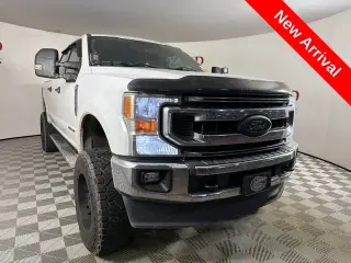 Ford F-250 Super Duty 2020 4x4 XLT 4p. Cabina de Tripulacion de 8 ft. Camion de Carrito