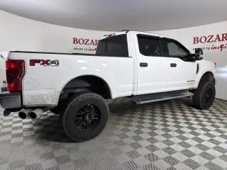 Ford F-250 Super Duty 2020 4x4 XLT 4p. Cabina de Tripulacion de 8 ft. Camion de Carrito