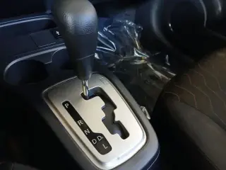 Mitsubishi Mirage 2023 ES 4p Hatchback