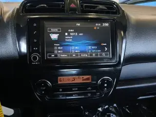 Mitsubishi Mirage 2023 ES 4p Hatchback