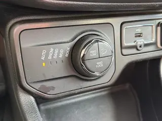 Jeep Renegade 2019 4x4 Trailhawk 4dr SUV