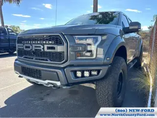 Ford F-150 2018 4x4 Raptor 4p SuperCab 5.5 ft. TB