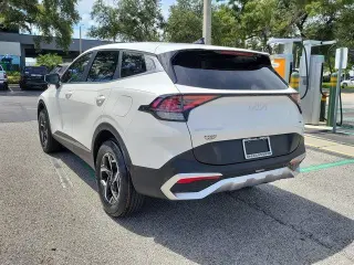 Kia Sportage 2023 AWD LX 4dr SUV