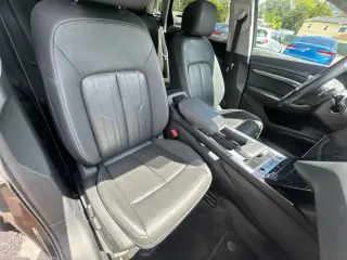 Audi e-tron 2024 AWD quattro Premium Plus 4dr SUV