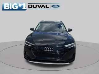 Audi e-tron 2024 AWD quattro Premium Plus 4dr SUV