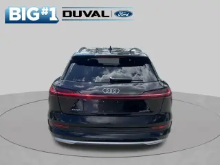 Audi e-tron 2024 AWD quattro Premium Plus 4dr SUV