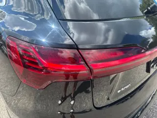 Audi e-tron 2024 AWD quattro Premium Plus 4dr SUV