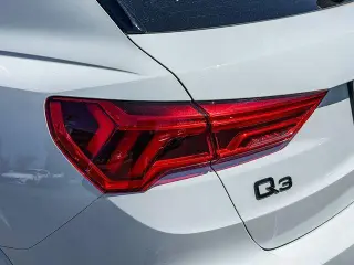 Audi Q3 2023 AWD quattro línea S Premium Plus 45 TFSI SUV 4p