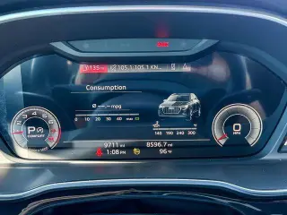 Audi Q3 2023 AWD quattro línea S Premium Plus 45 TFSI SUV 4p