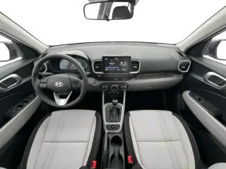 Hyundai VENUE 2025 SEL 4p Crossover