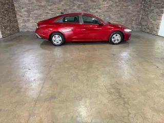 Hyundai ELANTRA 2026 SE 4dr Sedan
