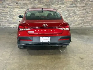 Hyundai ELANTRA 2026 SE 4dr Sedan