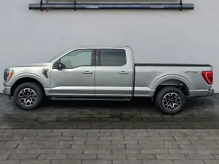 Ford F-150 2023 4x4 XLT 4dr SuperCrew 5.5 ft. SB