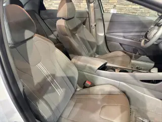 Hyundai ELANTRA 2024 SEL 4dr Sedan