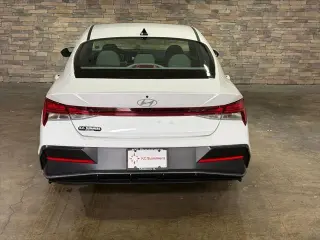 Hyundai ELANTRA 2024 SEL 4dr Sedan