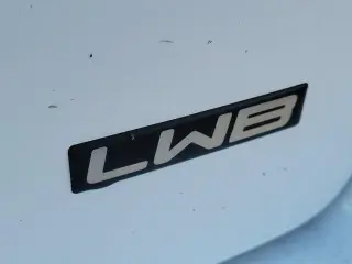 Ford Transit Connect 2021 XLT 4dr LWB Mini-Van con Puerta Trasera de Elevación Trasera