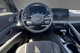Hyundai ELANTRA 2025 SEL Convenience 4dr Sedan