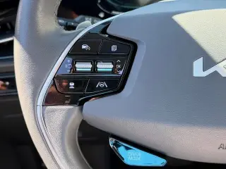 Kia Niro 2024 SX 4dr Crossover