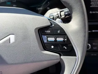 Kia Niro 2024 SX 4dr Crossover