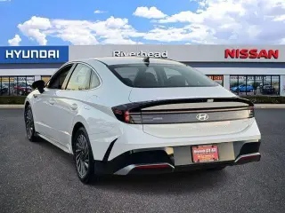 Hyundai SONATA Hybrid 2025 SEL 4p Sedana