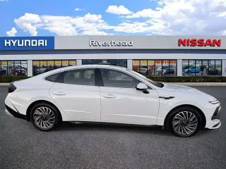 Hyundai SONATA Hybrid 2025 SEL 4p Sedana
