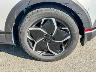 Hyundai IONIQ 5 2023 AWD SEL 4dr Crossover