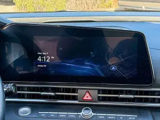 Hyundai ELANTRA 2025 SEL Conveniencia 4p Sedan