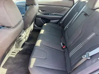Hyundai ELANTRA 2025 SEL Conveniencia 4p Sedan