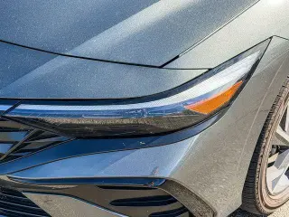 Hyundai ELANTRA 2025 SEL Conveniencia 4p Sedan