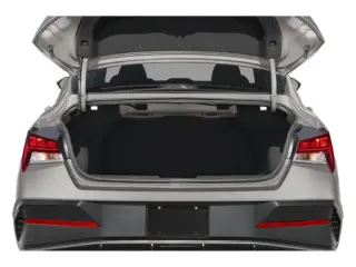 Hyundai ELANTRA 2025 SEL Conveniencia 4dr Sedan