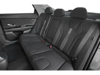 Hyundai ELANTRA 2025 SEL Conveniencia 4dr Sedan