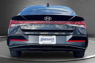 Hyundai ELANTRA 2025 SEL Conveniencia 4p Sedan