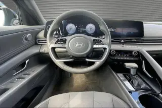 Hyundai ELANTRA 2025 SEL Conveniencia 4p Sedan