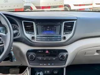 Hyundai TUCSON 2016 SE 4p SUV