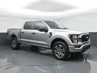 Ford F-150 2023 4x4 XL 4dr SuperCrew 5.5 ft. SB