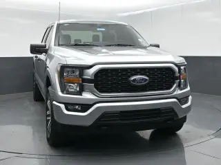 Ford F-150 2023 4x4 XL 4dr SuperCrew 5.5 ft. SB