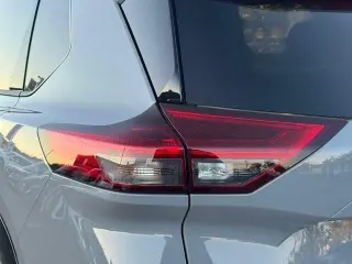 Nissan Rogue 2024 AWD Platinum 4dr Crossover