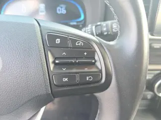 Hyundai VENUE 2025 SEL 4dr Crossover