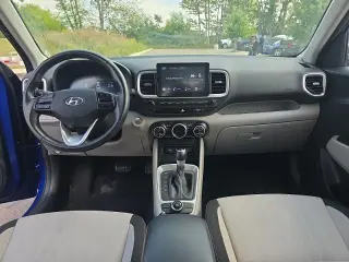 Hyundai VENUE 2025 SEL 4dr Crossover