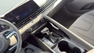 Hyundai ELANTRA 2025 SEL Conveniencia 4p Sedán