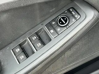 Hyundai Genesis 2015 3.8L Sedán de 4 puertas