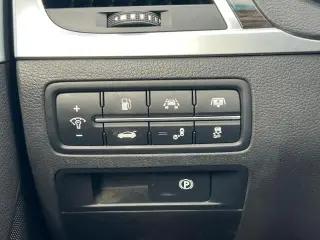 Hyundai Genesis 2015 3.8L Sedán de 4 puertas