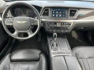 Hyundai Genesis 2015 3.8L Sedán de 4 puertas