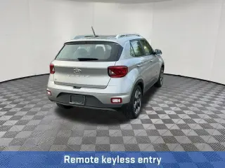 Hyundai VENUE 2026 SEL 4dr Crossover