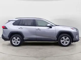 Toyota RAV4 2019 AWD XLE 4dr SUV