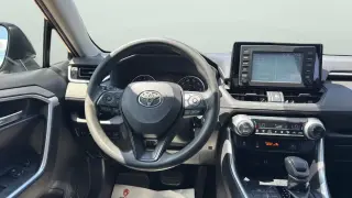 Toyota RAV4 2019 XLE 4p SUV