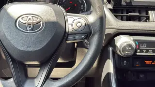 Toyota RAV4 2019 XLE 4p SUV