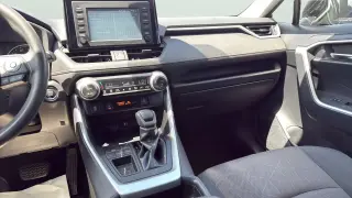 Toyota RAV4 2019 XLE 4p SUV