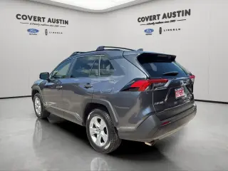 Toyota RAV4 2019 XLE 4p SUV