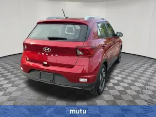Hyundai VENUE 2026 SEL 4p Crossover
